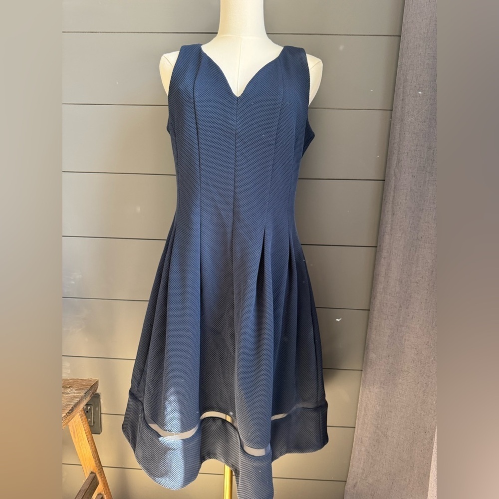 Taylor Navy Blue Midi Sleeveless Dress Size 8 Normcore Classic Office Summer